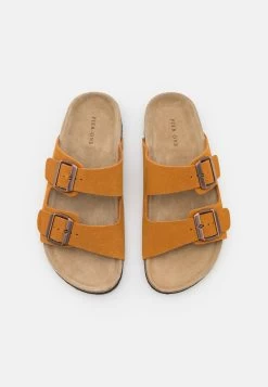 Pier One Leather Unisex - Chaussons - Cognac -Pier One Boutique 0a90b3f5ba3a4e3880ec5567c19f8d23