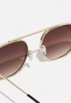 Pier One With Chain Set Unisex - Lunettes De Soleil - Brown 9 Pier One With Chain Set Unisex - Lunettes De Soleil - Brown -Pier One Boutique 17dec482534c48438c04a585cec7ab57