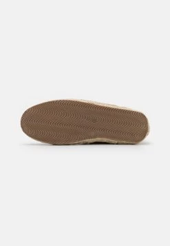 Pier One Unisex - Espadrilles - Brown -Pier One Boutique 23ffc4845e644a6e9d5b182382af5ffb