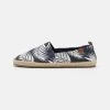 Pier One Unisex - Espadrilles - Dark Blue -Pier One Boutique 2527f8e95f184805bd6cf07c39f528bd