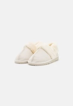 Pier One Chaussons - White -Pier One Boutique 3d24649a22144e62b50d5c178dda582a