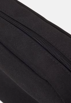 Pier One Trousse De Toilette - Black -Pier One Boutique 6b8bd890dcad4cf6adb25ca1146f7127