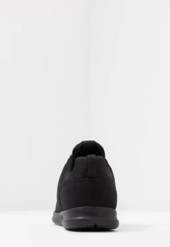 Pier One Baskets Basses - Black -Pier One Boutique 8c04451f4e72418c90d848f6c7b77d6d