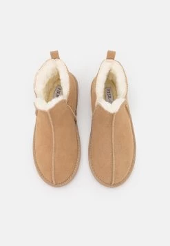 Pier One Leather - Chaussons - Beige 13 Pier One Leather - Chaussons - Beige -Pier One Boutique a3189e62d70c4a25956ca62fc91c060e