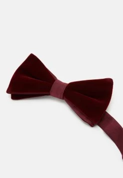 Pier One Noeud Papillon - Bordeaux -Pier One Boutique b8a0691d290145cca2c5414553849042