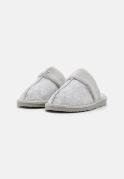 Pier One Chaussons - Grey 10 Pier One Chaussons - Grey -Pier One Boutique bfff2adf080040eda5a8c424bf45895b