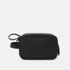 Pier One Unisex - Trousse De Toilette - Black -Pier One Boutique d1af1228988e4638829e0fe9fda01ac2