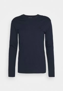 Devant -Pier One Boutique e12b9265f0f74e308caa0c8123f9845d