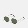Pier One Unisex - Lunettes De Soleil - Green -Pier One Boutique e49a9ea045c143b680e8593f3faf198b