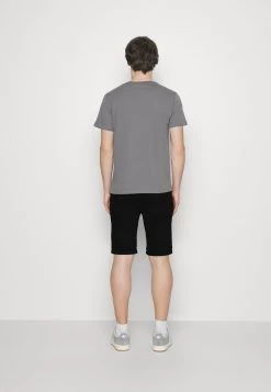 Pier One Unisex 2 Pack - Short En Jean - Blue/Black Denim -Pier One Boutique e4cb700e2f174676a90e85e499e0cd6b