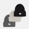 Pier One Unisex 3 Pack - Bonnet - Black/Dark Grey/Off-White -Pier One Boutique f7e664873d7a4e8981097777ebd53a69