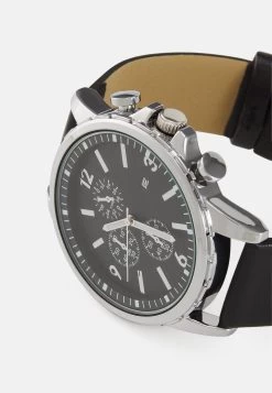 Pier One Unisex - Montre À Aiguilles - Black/Silver-Coloured -Pier One Boutique f8fe8c4b4be54ebaa9a0409eab8e344a